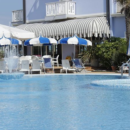 Hotel Principe Каорле Екстер'єр фото