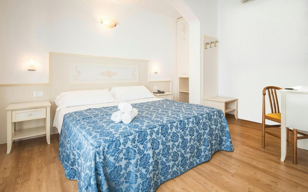 Hotel Principe Каорле Екстер'єр фото
